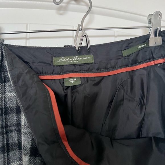 Dark Grey mini wool skirt in plaid from Eddie Bauer - Picture 3 of 6